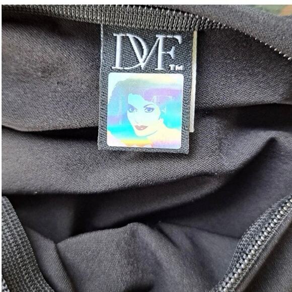 Diane Von Furstenberg DVF Fit Flare Barron Black Mini Synthetic Nylon Skirt 10 L - Picture 11 of 11